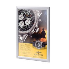 Pakabinamas reklaminis stendas A4